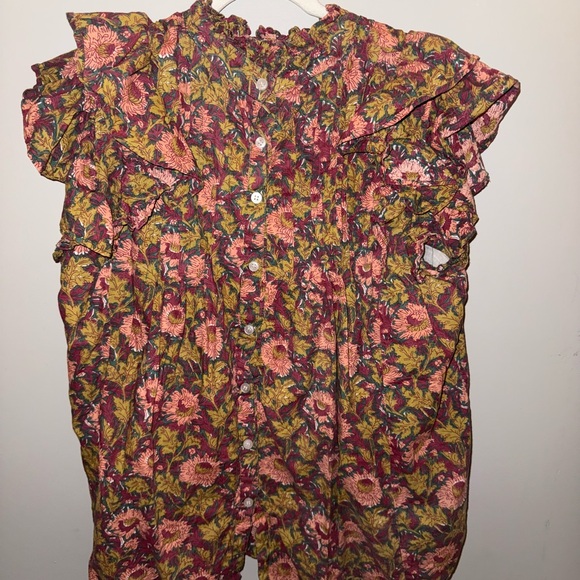 Floral Ruffle Sleeve Top - Picture 2 of 3
